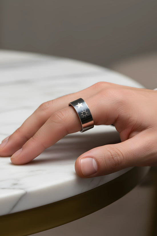 Stainless Steel Sun & Star Engraved Ring 5.6cm