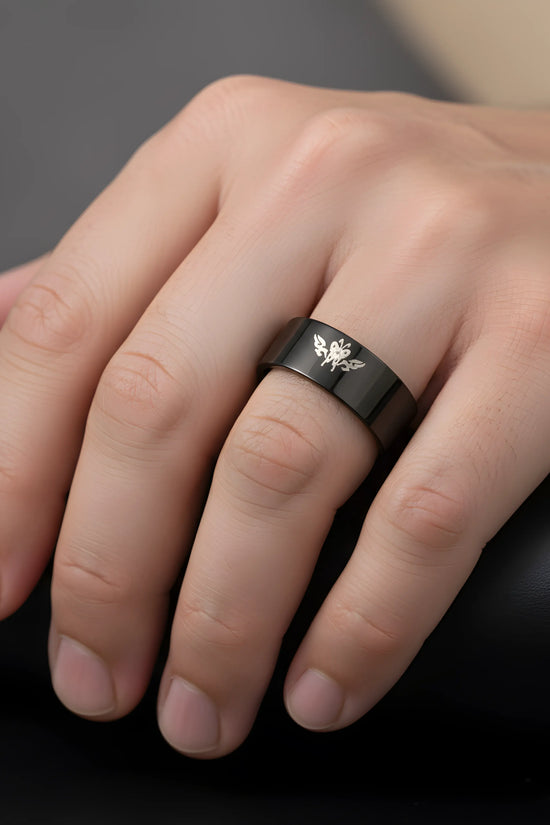 Minimalist Black Engraved Ring 5.6cm