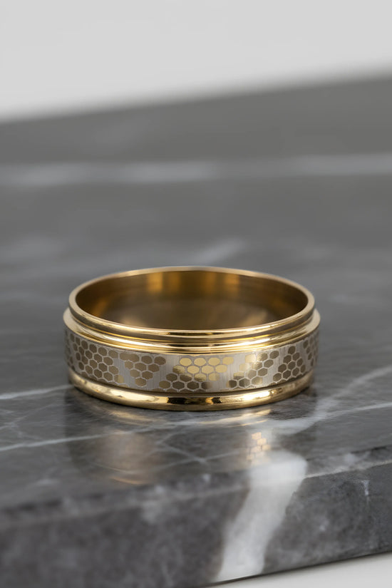 Gold Honeycomb Pattern Ring 6.5cm