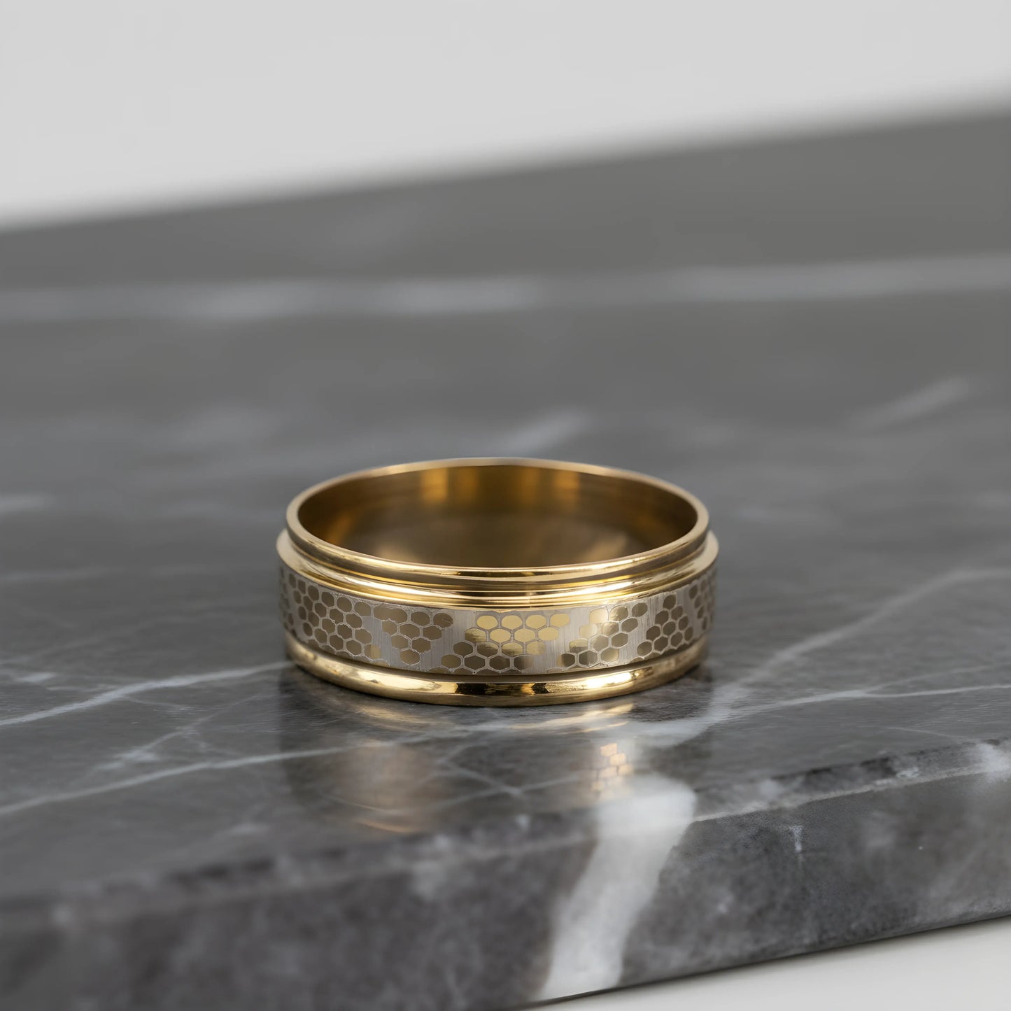 Gold Honeycomb Pattern Ring 6.5cm
