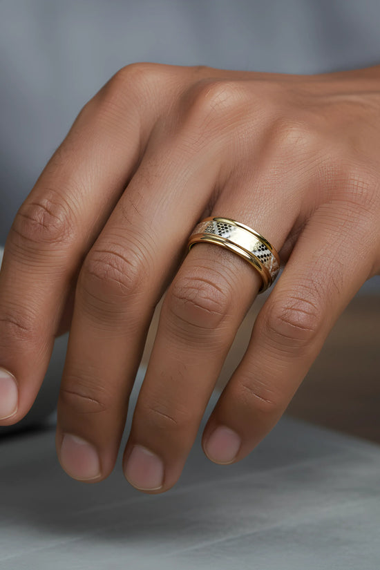 Gold Honeycomb Pattern Ring 6.5cm