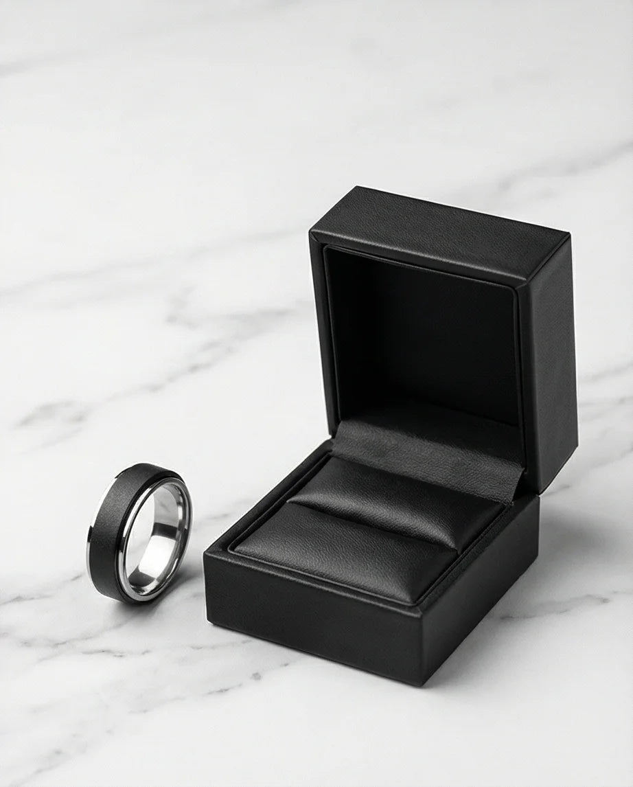 The Stealth Focus: Two-Tone Brushed Spinner Band