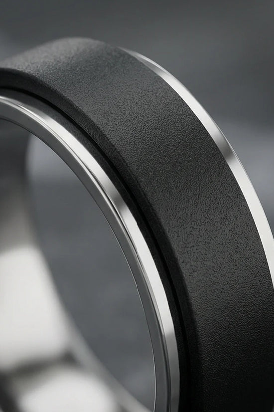 The Stealth Focus: Two-Tone Brushed Spinner Band