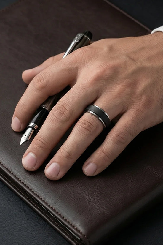 The Stealth Focus: Two-Tone Brushed Spinner Band