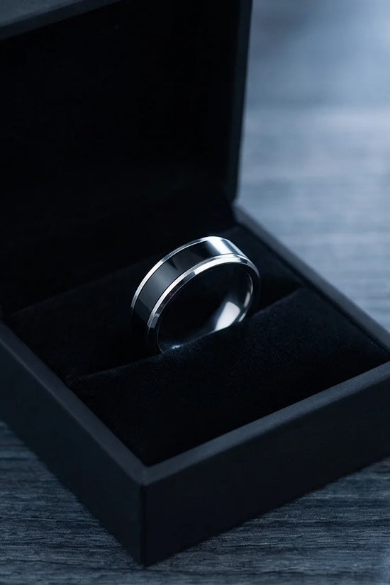 The Onyx Meridian: Two-Tone High-Gloss Band