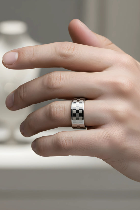 Checkered Stainless Steel Ring 5.6cm