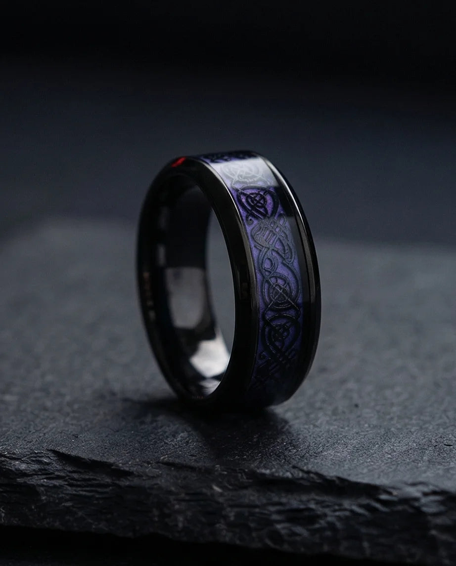 The Obsidian Dragon Knot Band