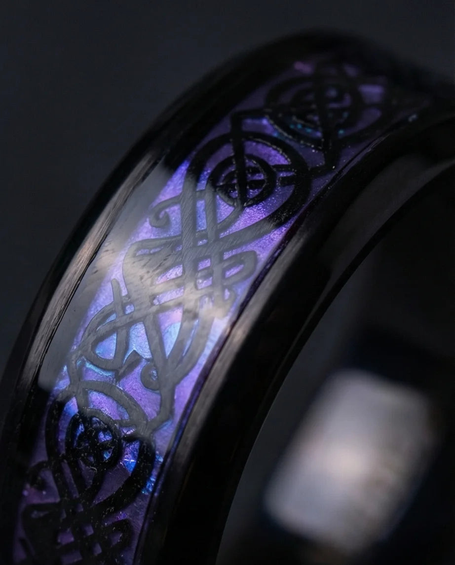 The Obsidian Dragon Knot Band