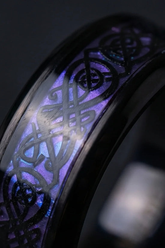 The Obsidian Dragon Knot Band