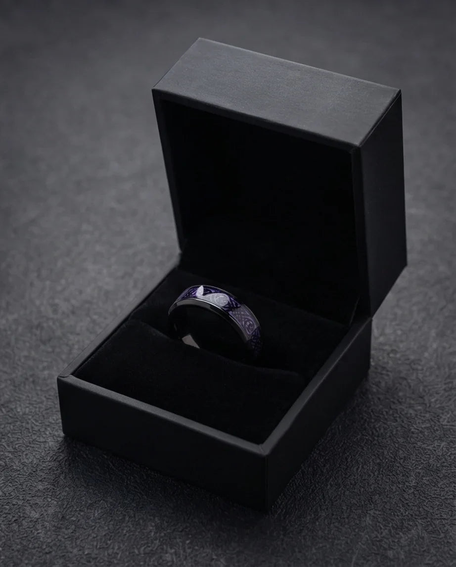 The Obsidian Dragon Knot Band