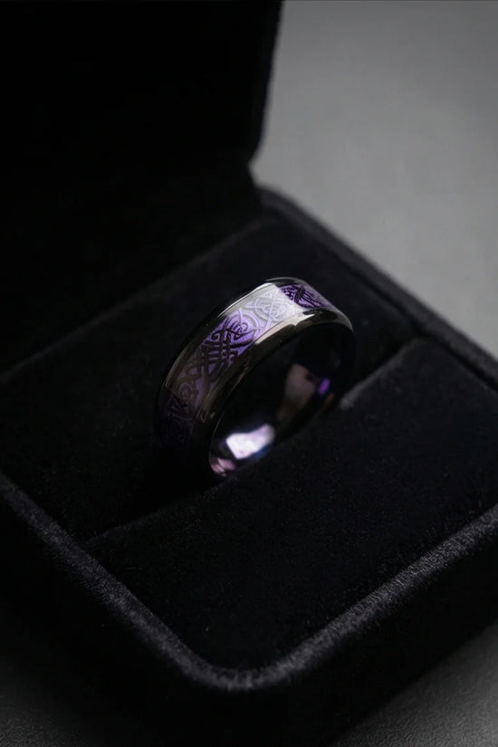 The Obsidian Dragon Knot Band