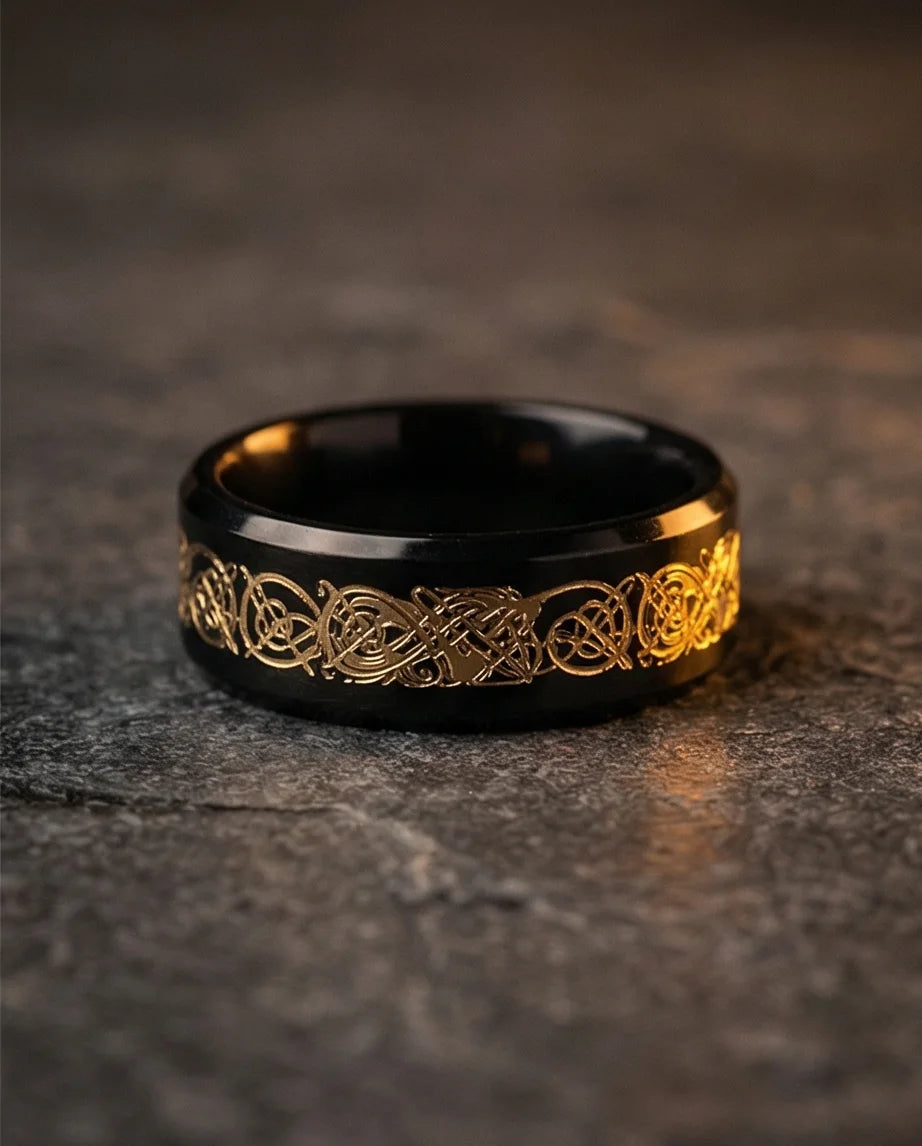 Black & Gold Celtic Wolf-Knot Ring