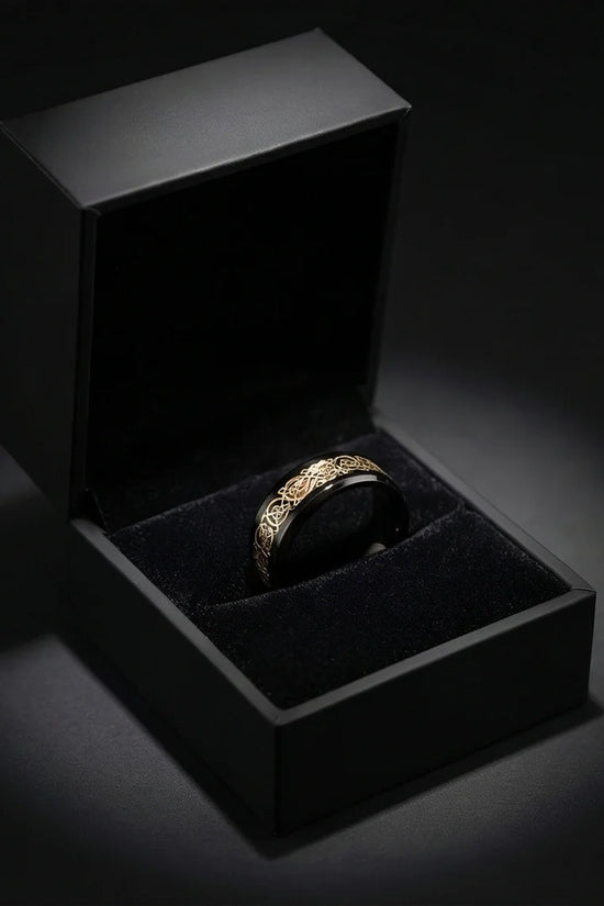 Black & Gold Celtic Wolf-Knot Ring