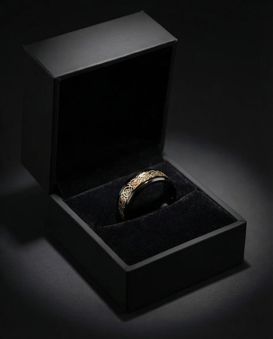 Black & Gold Celtic Wolf-Knot Ring