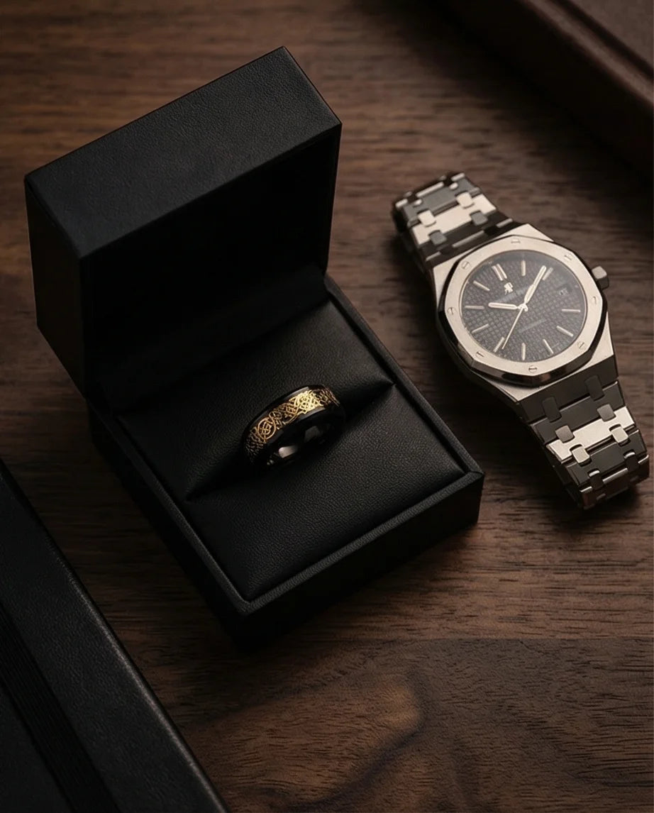 Black & Gold Celtic Wolf-Knot Ring