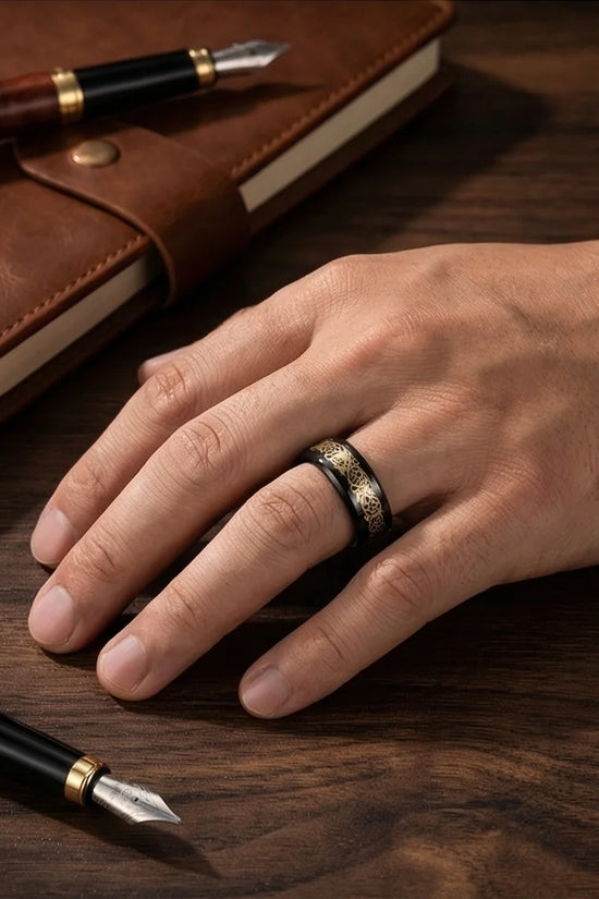 Black & Gold Celtic Wolf-Knot Ring