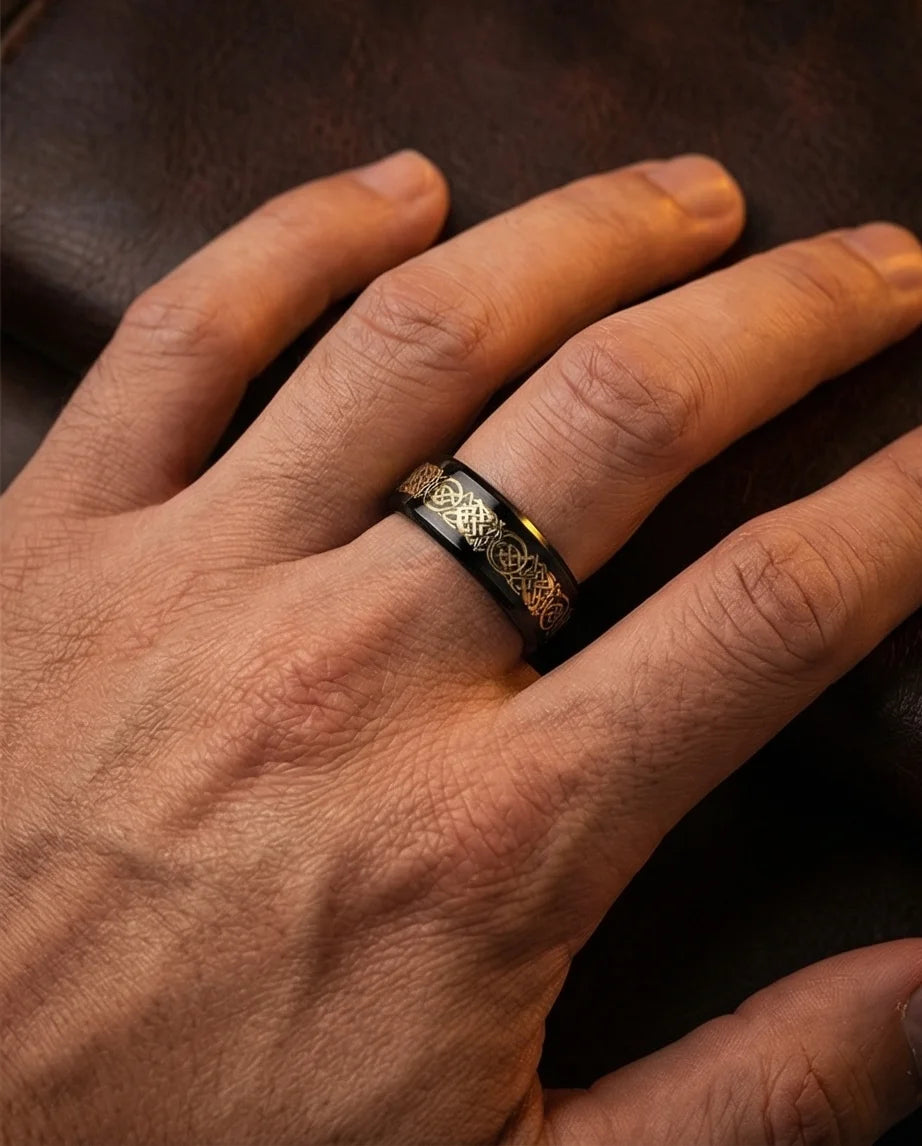 Black & Gold Celtic Wolf-Knot Ring