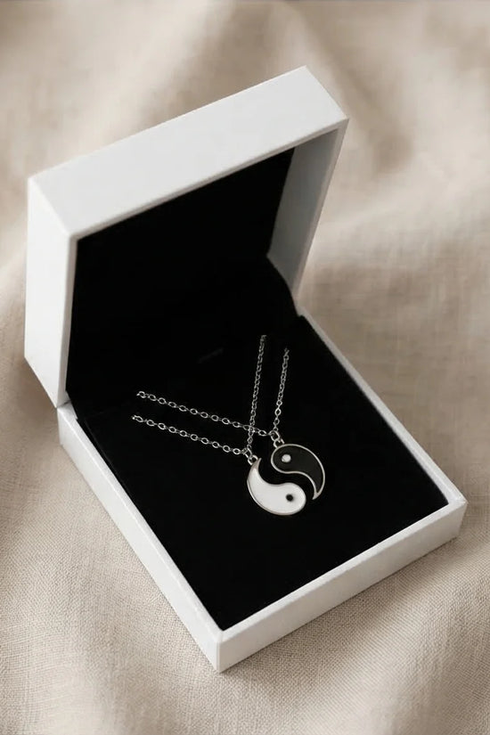 The Harmonic Bond: Yin & Yang Couple's Set