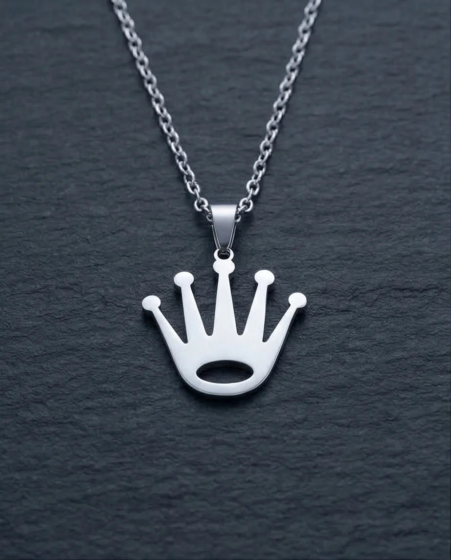 The Royal Reign: Minimalist Silver Crown Necklace