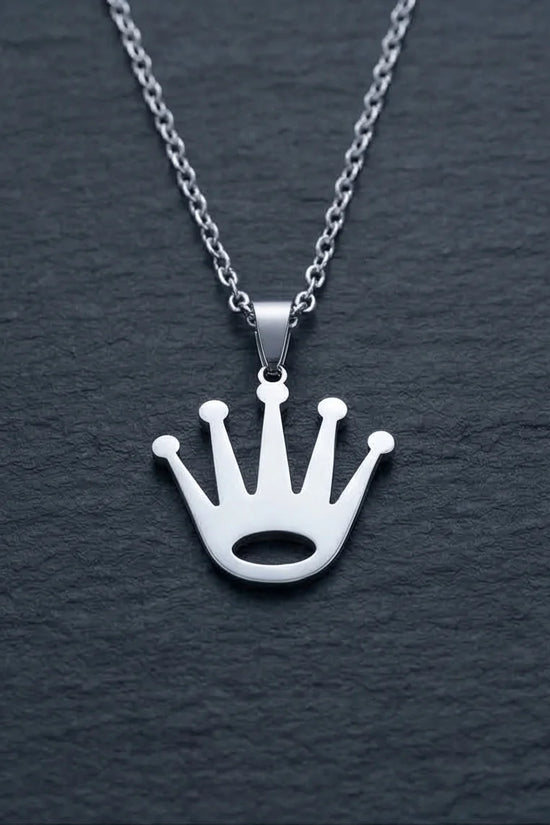 The Royal Reign: Minimalist Silver Crown Necklace