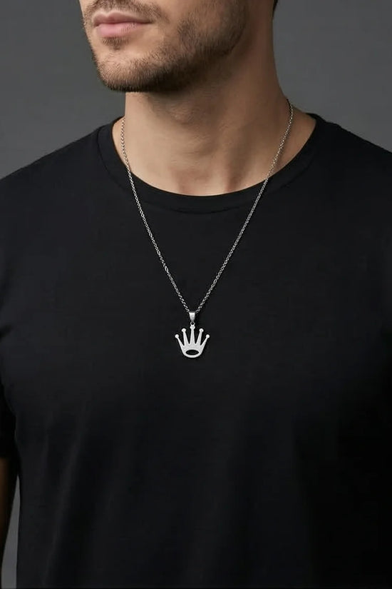 The Royal Reign: Minimalist Silver Crown Necklace