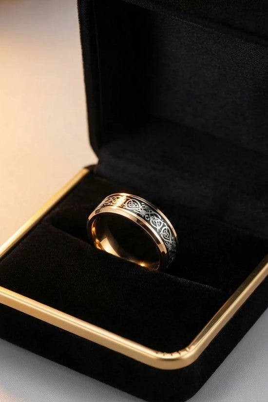 The Sovereign Celtic Knot Band