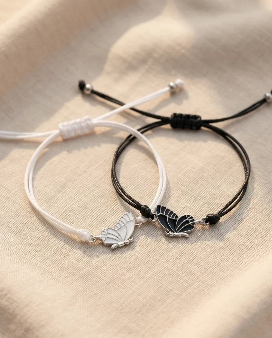 Fluttering Bond: High-Contrast Wing Duo
