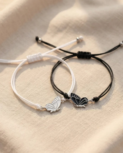 Fluttering Bond: High-Contrast Wing Duo