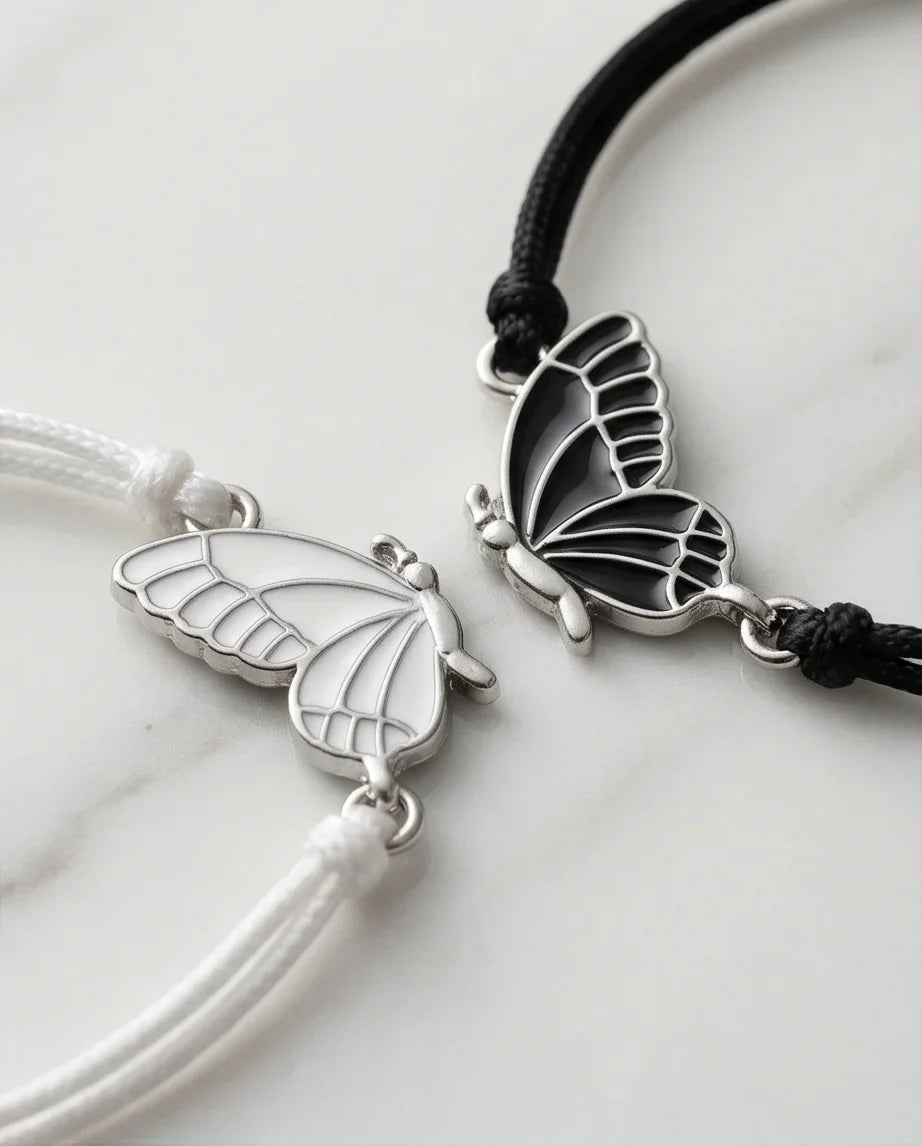 Fluttering Bond: High-Contrast Wing Duo
