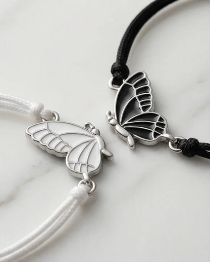 Fluttering Bond: High-Contrast Wing Duo