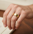 Gold Love Engraved Ring 6,6cm