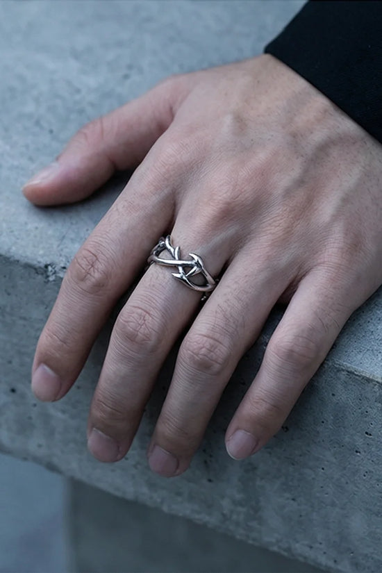 Silver Bramble: Intricate Intertwined Thorn Band