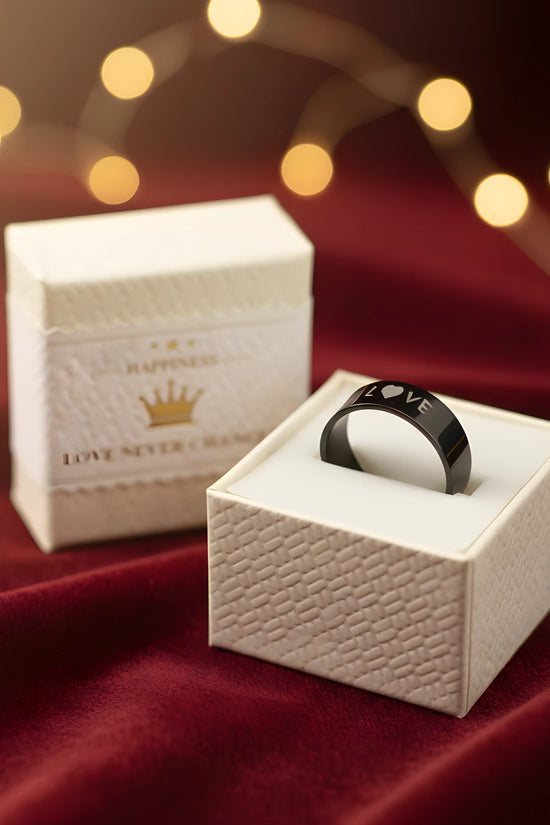 Black Love Heart Ring 6cm