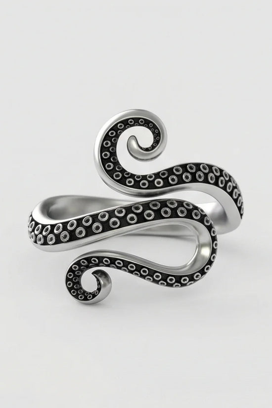 Kraken’s Embrace: Detailed Octopus Tentacle Ring