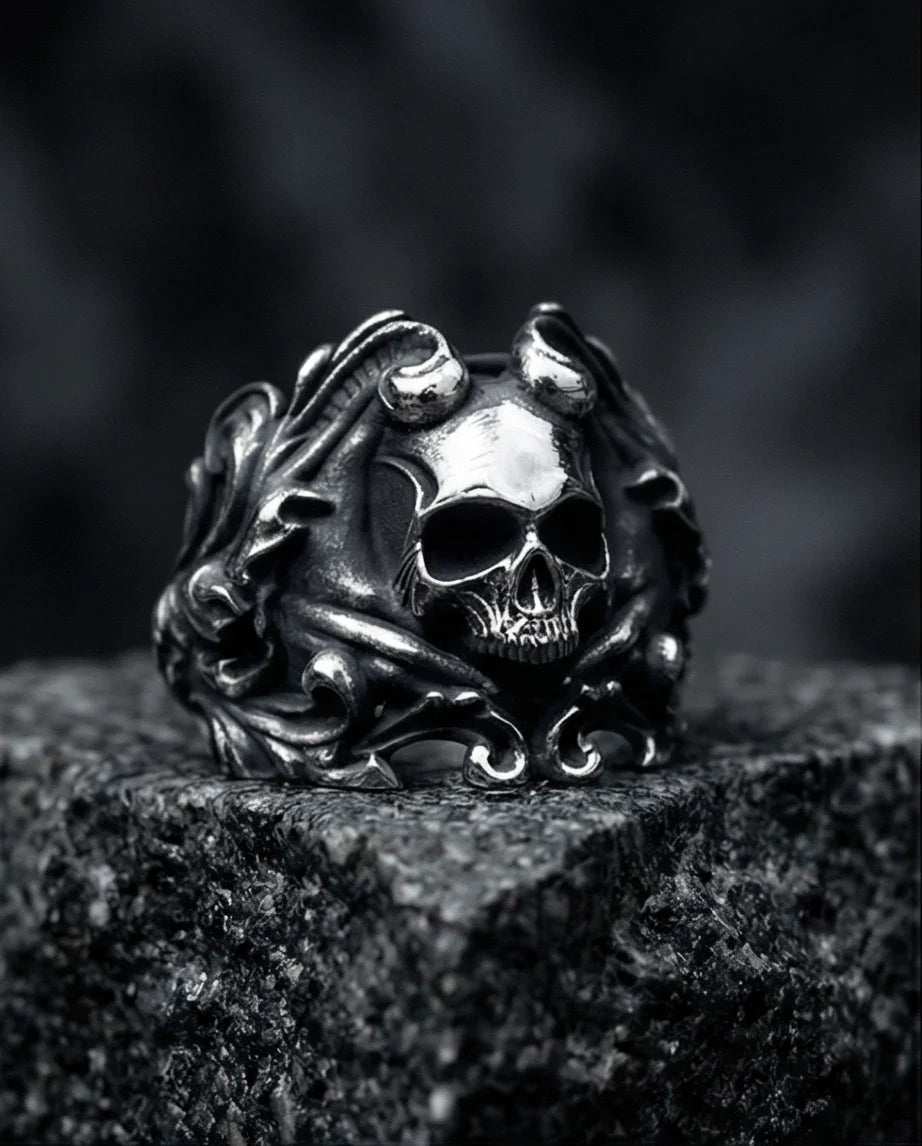 Sovereign Shadow: Ornate Horned Skull Ring