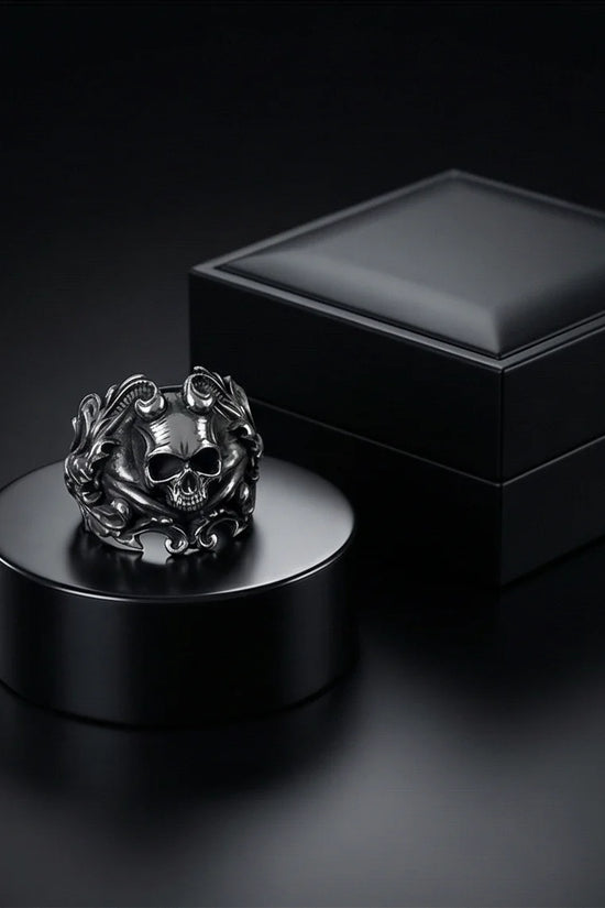Sovereign Shadow: Ornate Horned Skull Ring