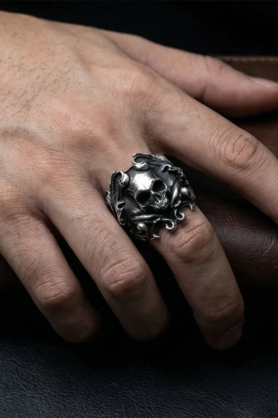 Sovereign Shadow: Ornate Horned Skull Ring
