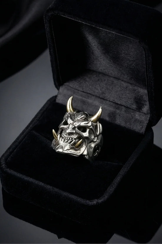 The Golden Horned Oni Mask Ring