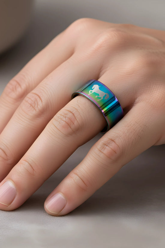 Rainbow Horse Titanium Ring 5,3cm