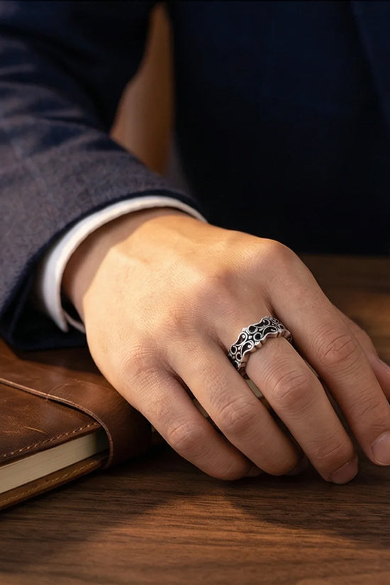 Vintage Filigree: Detailed Scrollwork Adjustable Ring