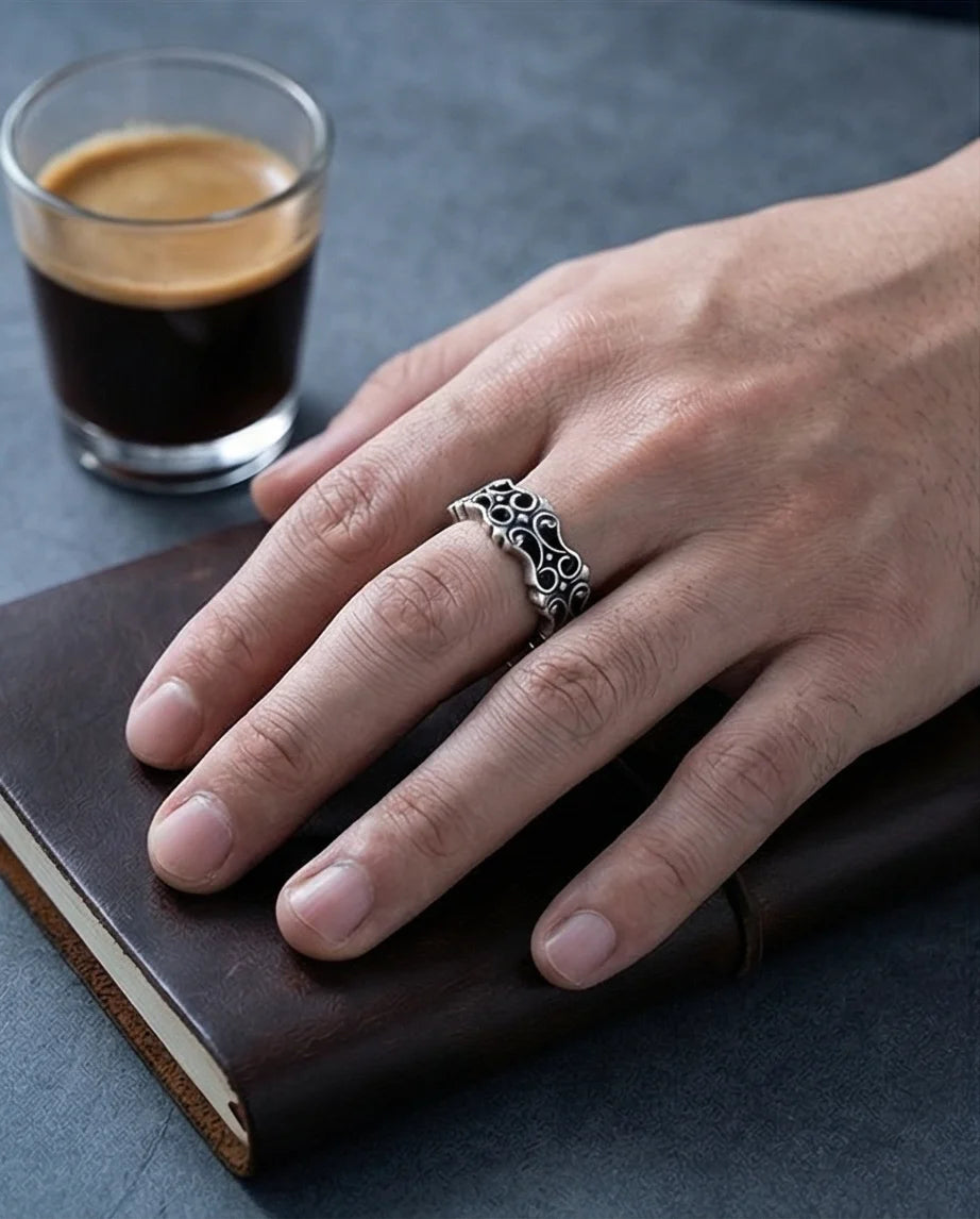 Vintage Filigree: Detailed Scrollwork Adjustable Ring