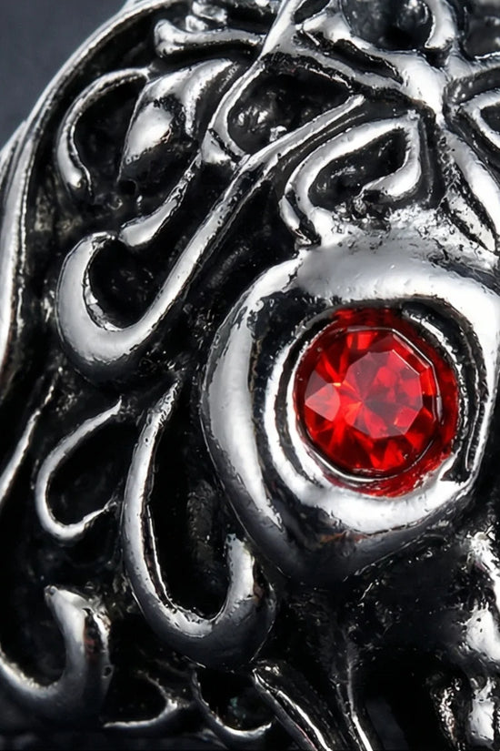 The Crimson Gaze: Gothic Skull Statement Ring