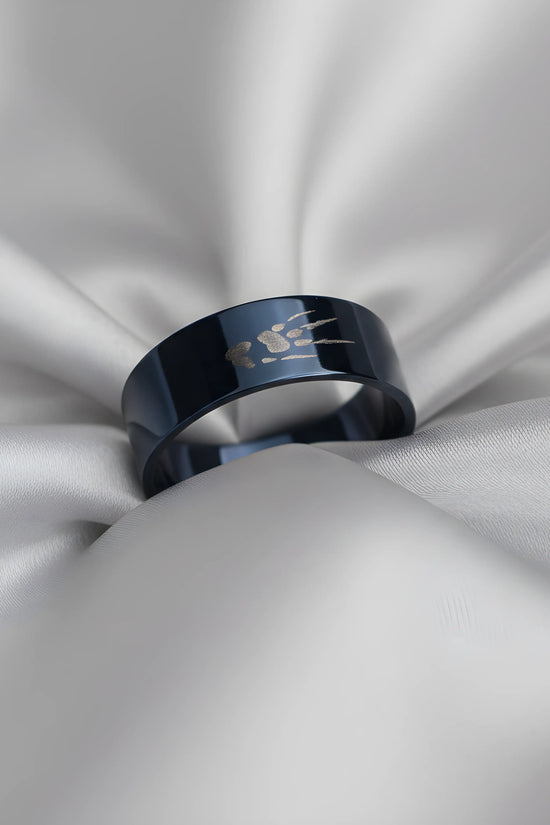Midnight Blue Engraved Ring 6.3cm