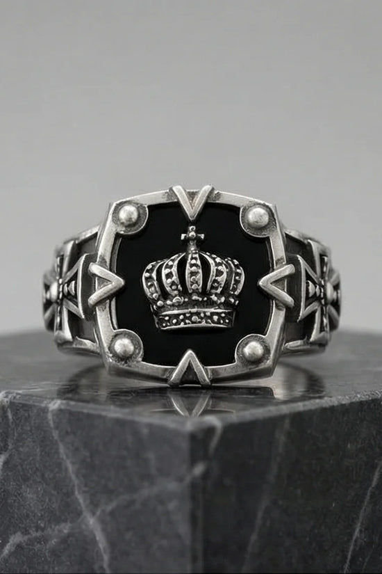Royal Guard: Black Shield & Crown Signet Ring