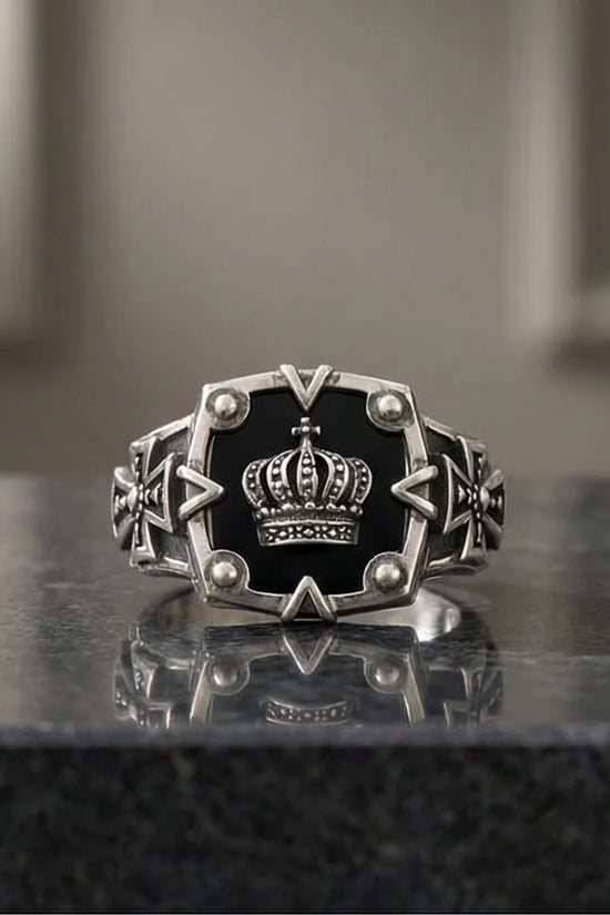Royal Guard: Black Shield & Crown Signet Ring
