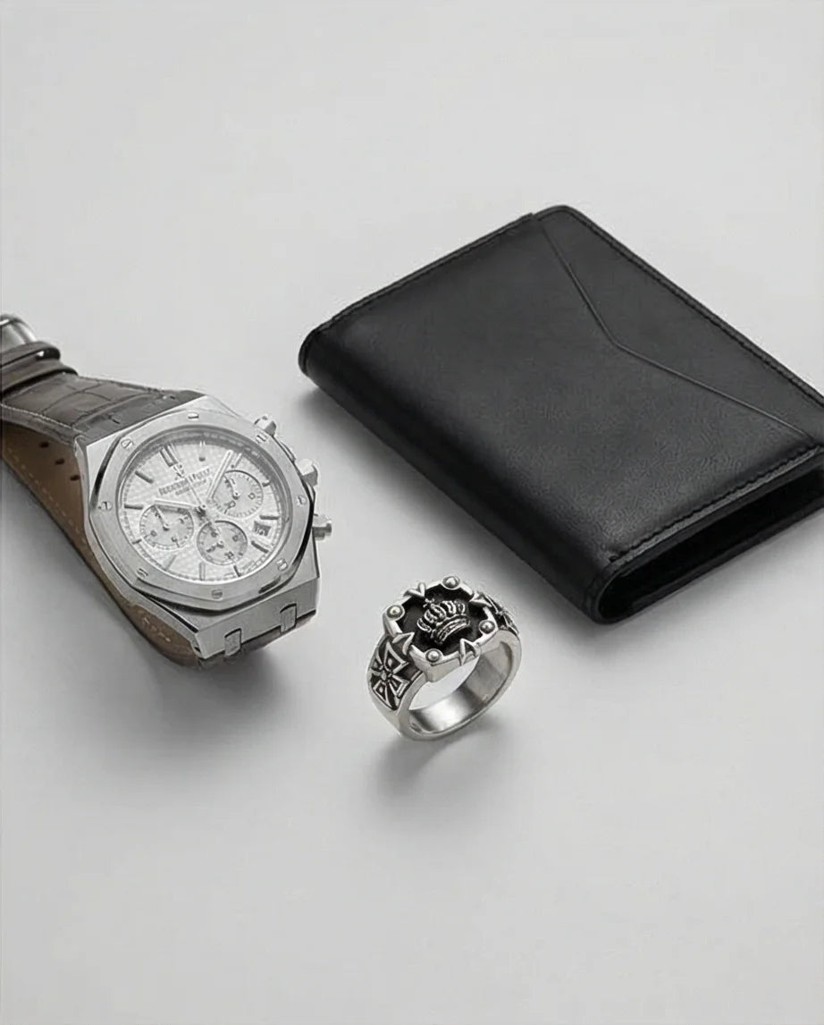 Royal Guard: Black Shield & Crown Signet Ring