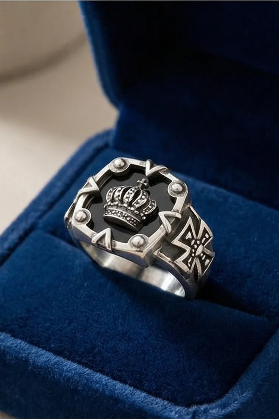 Royal Guard: Black Shield & Crown Signet Ring