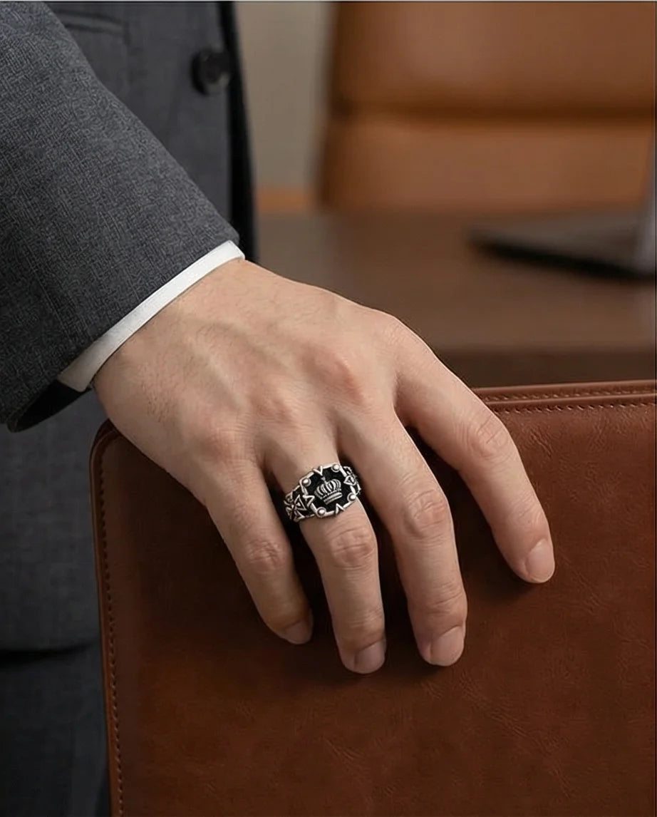 Royal Guard: Black Shield & Crown Signet Ring