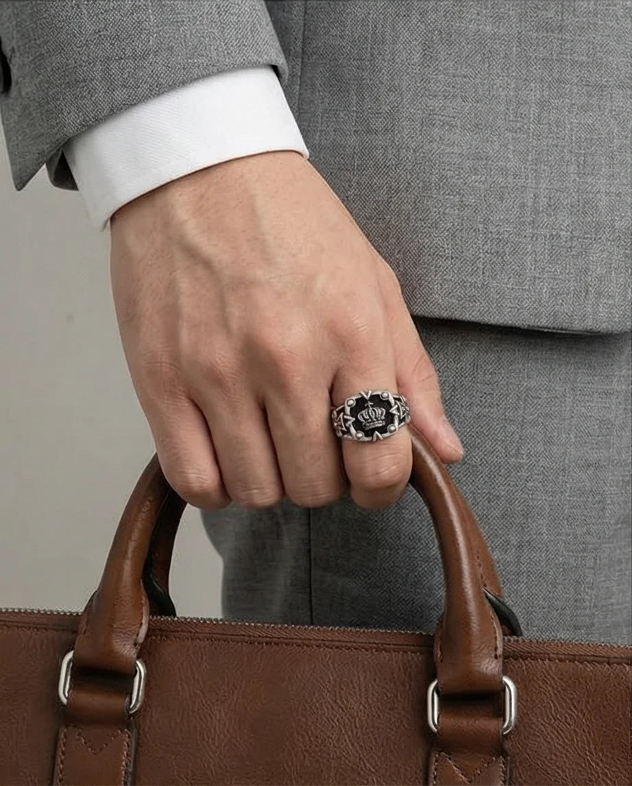Royal Guard: Black Shield & Crown Signet Ring