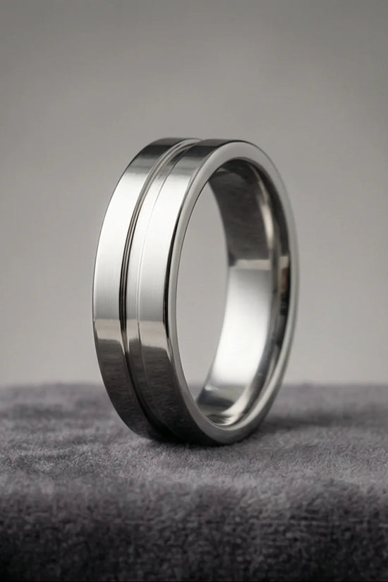 The Silver Meridian: Brushed Flat-Top Groove Band